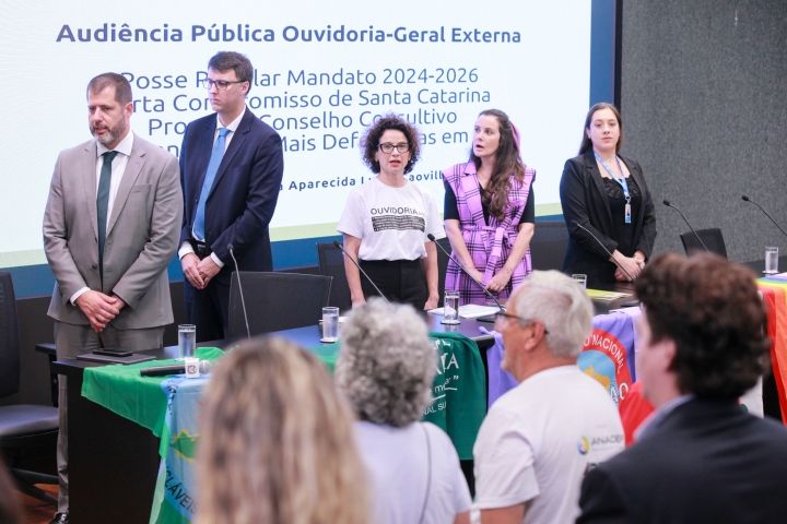 Presidente do SEEF participa de posse da Ouvidora-Geral Externa da Defensoria Pública