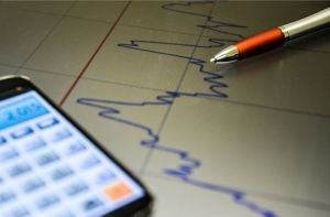 Ipea projeta maior crescimento e menor inflação em 2023