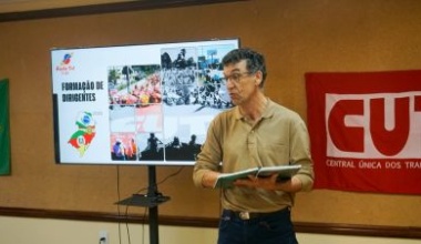 Presidente do SEEF participa do 2º módulo da Formação de Dirigentes da CUT-SC